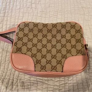 Gucci monogram crossbody authentic